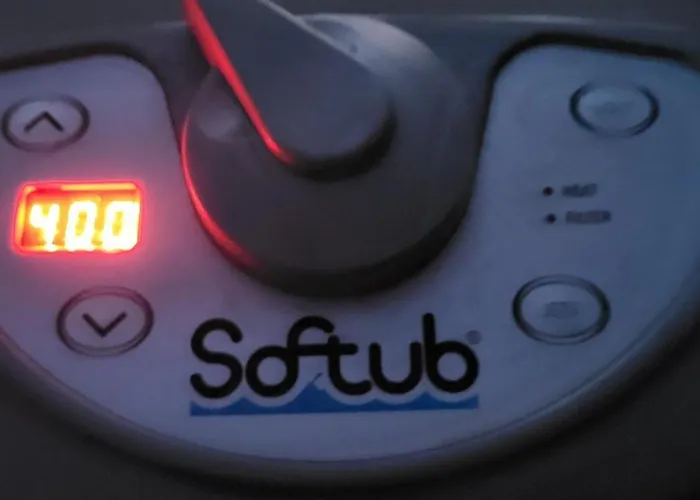 Les Bulles Du Coq De Champagne Campsite