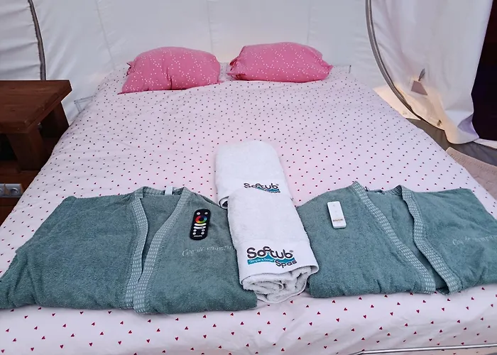 Les Bulles Du Coq De Champagne